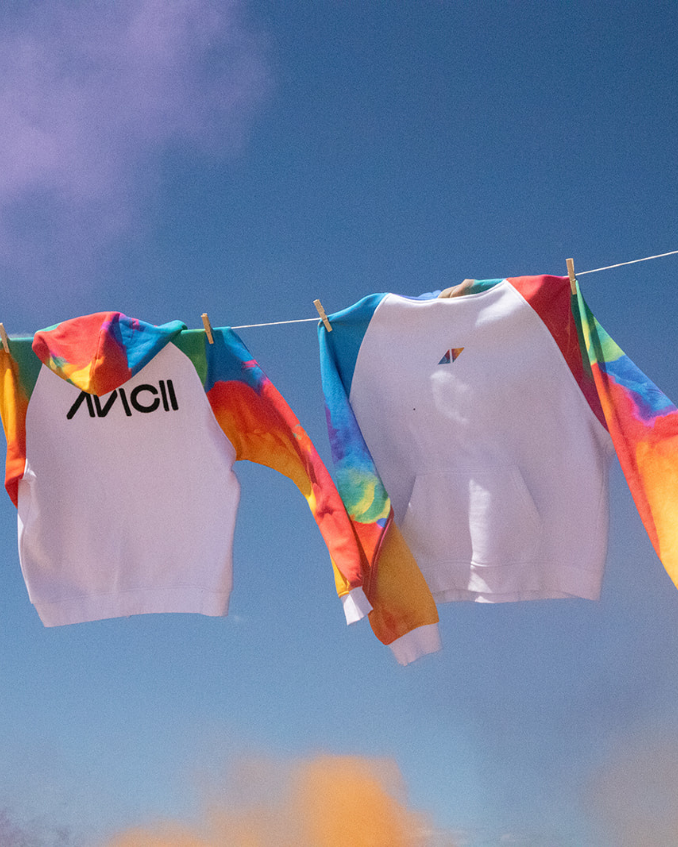 avicii 公式タオル Avicii - Official merchandise – Avicii Official Merchandise